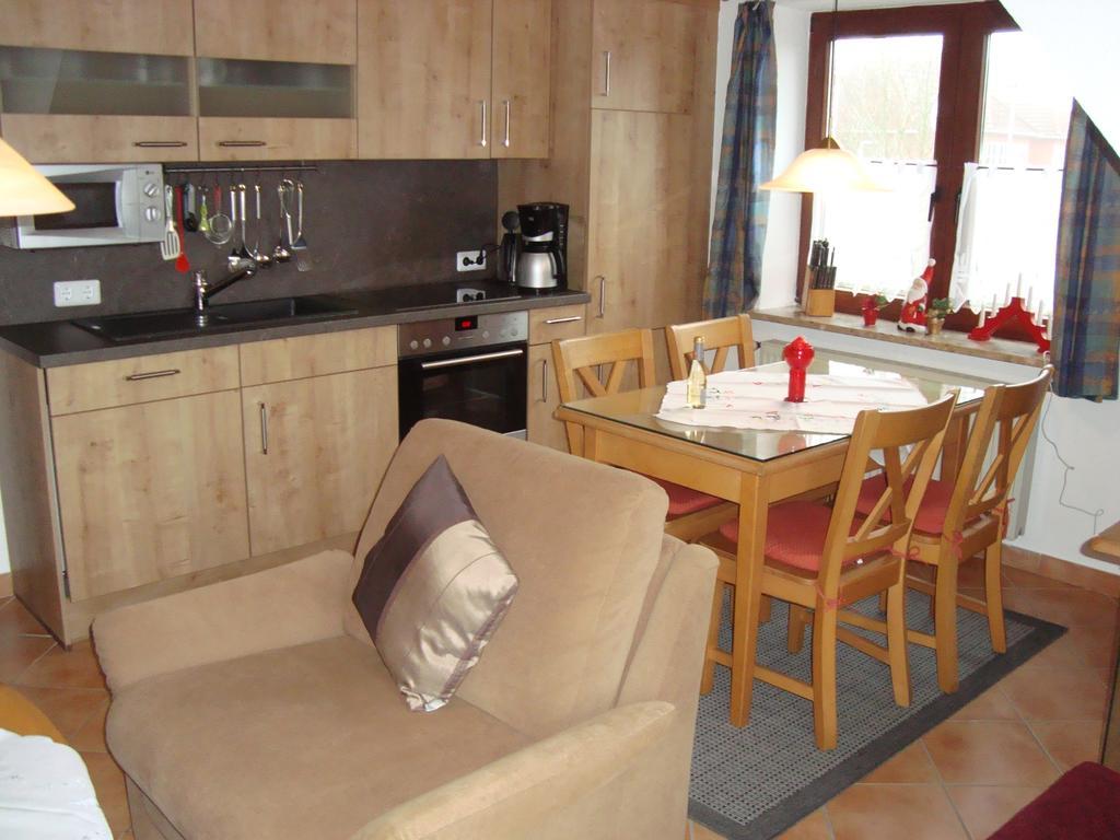 Haus Kathrin Apartment Busum Exterior photo